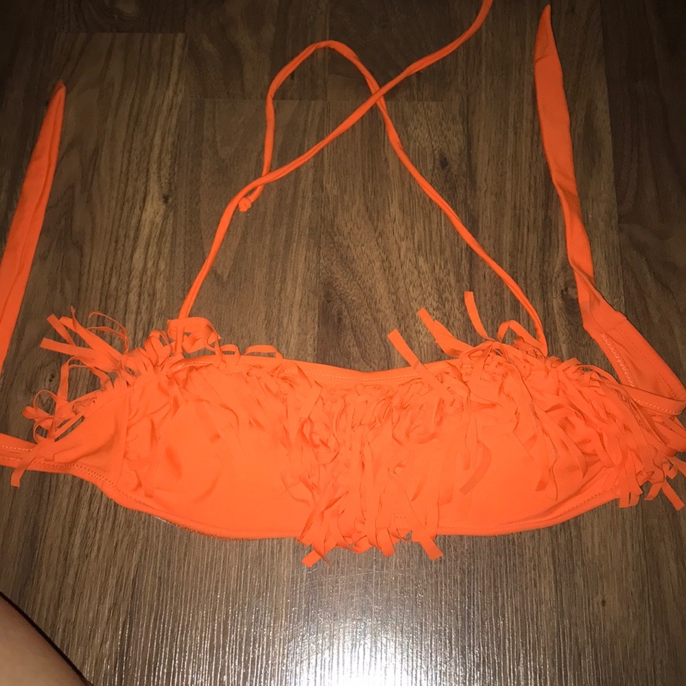 Bikini top